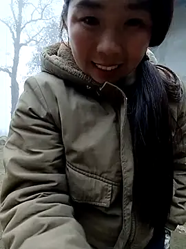 quynhkoolbae's cam snapshot