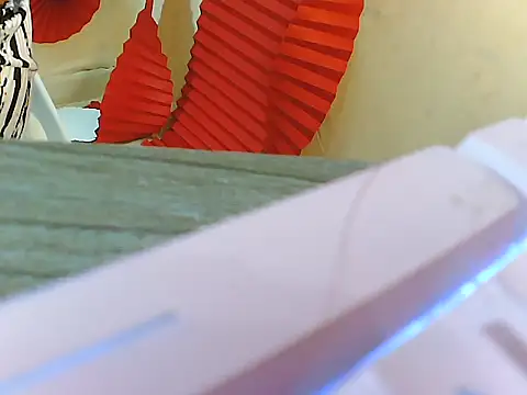 RoseLoverrr's cam snapshot