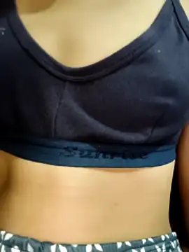 Honey_lily-93's cam snapshot