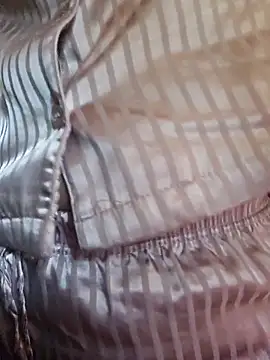 Indian_GlowingMiax live sex cam