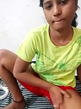 Aa-y-e-sha-Ju-l-ka's cam snapshot