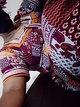 TAMIL_AMMUSRI's cam snapshot