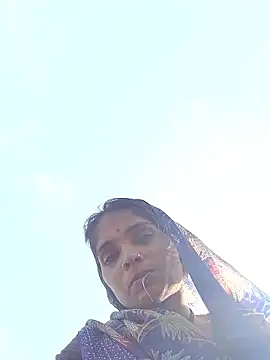 queen_sonam's cam snapshot