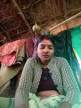 Kiran_bhabi's cam snapshot