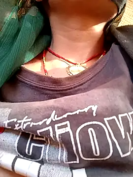 Priyanka_hot1's cam snapshot