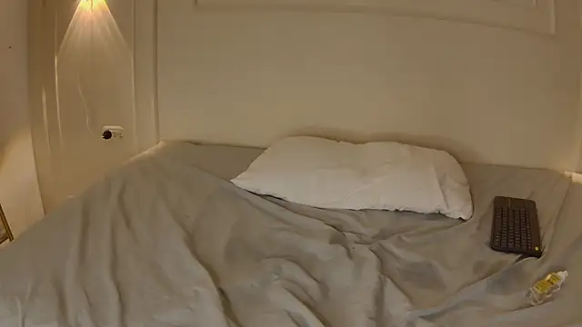 rachell_owen's cam snapshot