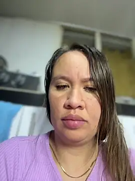 Emiily_lee's cam snapshot