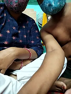 Eroticcouples's cam snapshot