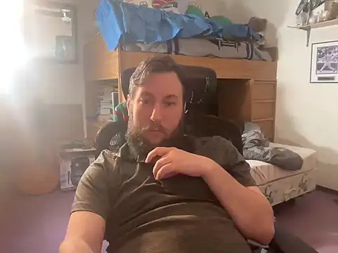 adambombs07's cam snapshot