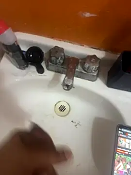 Parejasumisa27 live sex cam