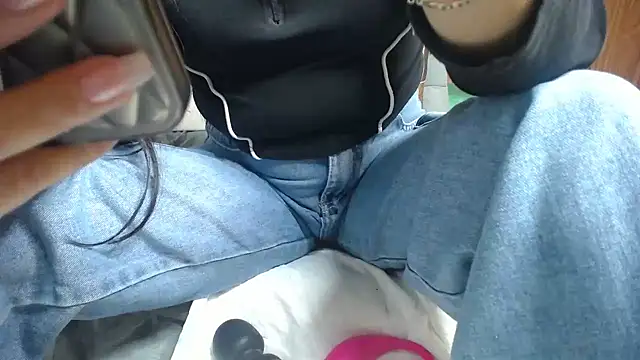 Hatachi_ne12 live sex cam