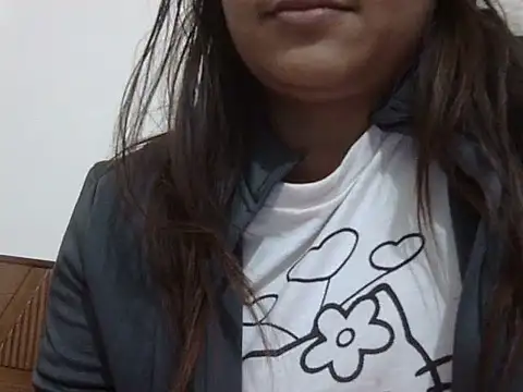 shekira99 live sex cam