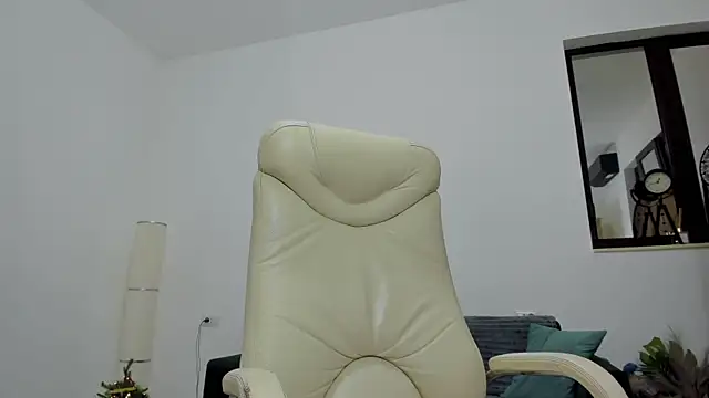 Arya_Anna's cam snapshot