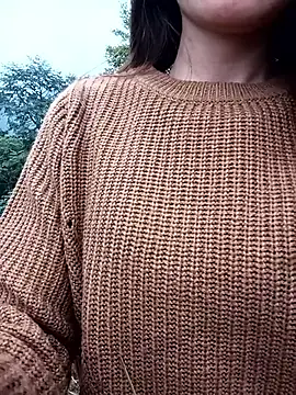 honeyverifiable's cam snapshot