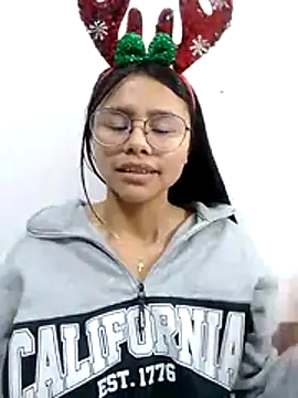 SofieLove_01's cam snapshot