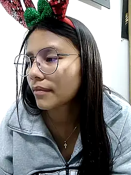 SofieLove_01's cam snapshot