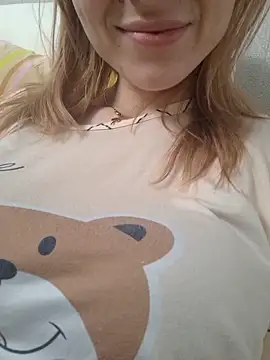 JuliBant666 live sex cam