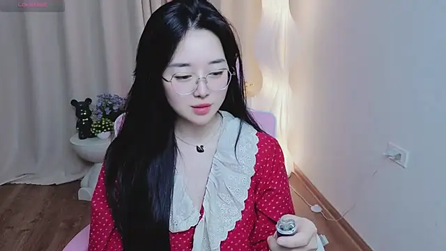 Miu-999 live sex cam