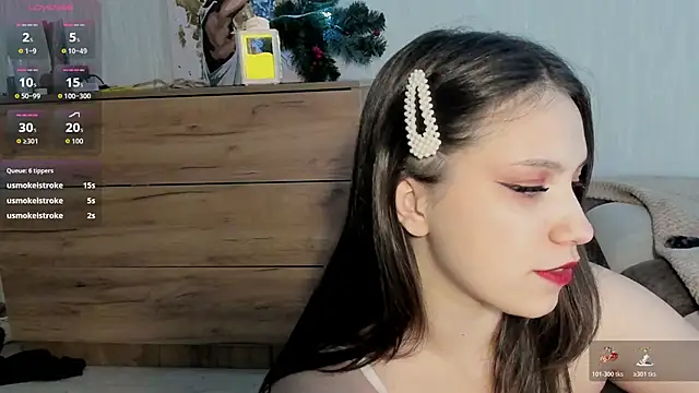 AnneNexxtDoor's cam snapshot