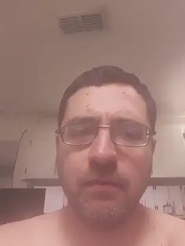 Gearsuit live sex cam