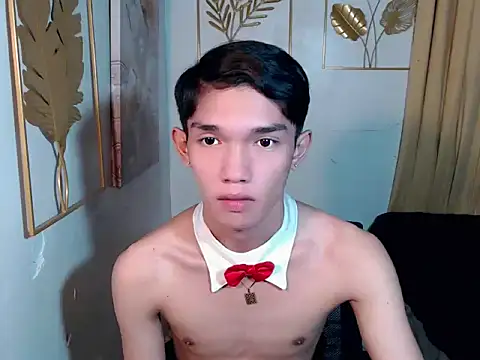 urasian_john18 live sex cam