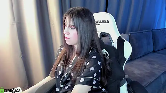 Bonn1e_Rose's cam snapshot