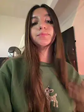 aly_golden_ live sex cam