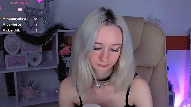 Katia_Kim live sex cam