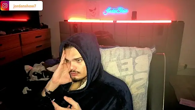 JordanShow live sex cam