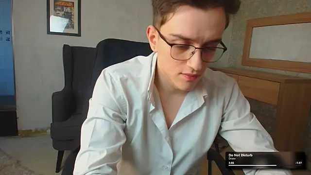 FelixStarkk live sex cam