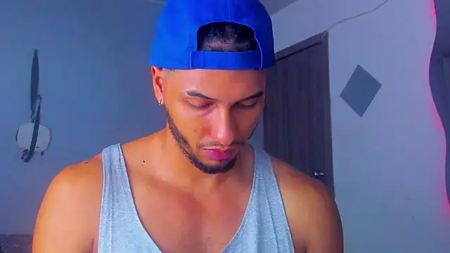 Kris_Khalifa69 live sex cam