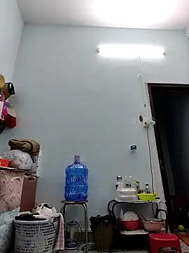 simsim-00's cam snapshot