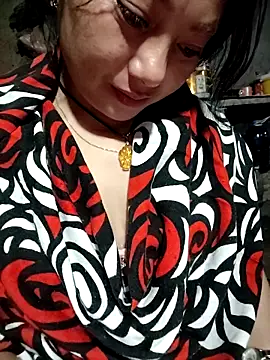 Sinhlinh2020's cam snapshot