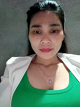 Bear_bear0's cam snapshot