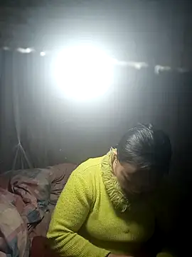 ava-dellght's cam snapshot