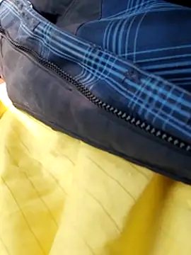 honeypani's cam snapshot