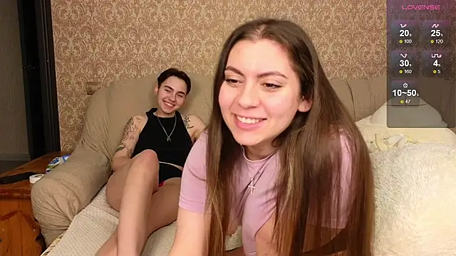 twobabesweet live sex cam