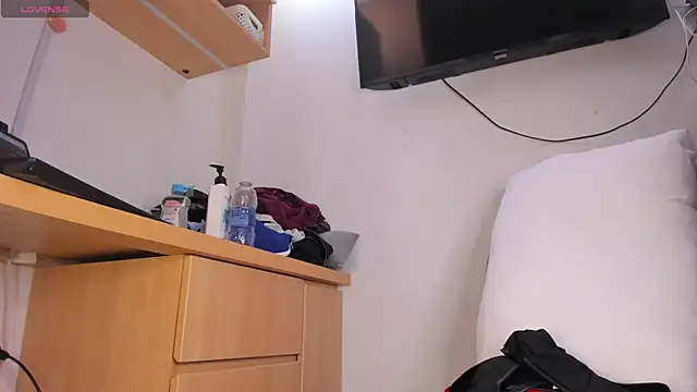 MikeMiller2 live sex cam