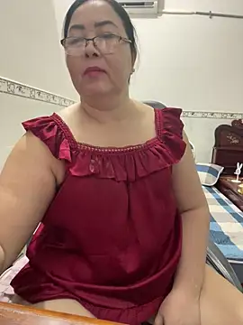 Alinat_'s cam snapshot