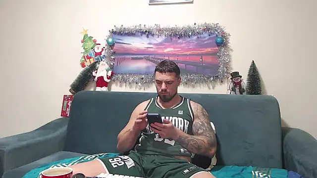 Tiberius_hunk live sex cam