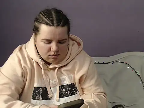 so_shy's cam snapshot