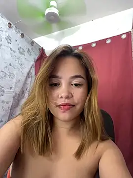 Slutty_baby19 live sex cam