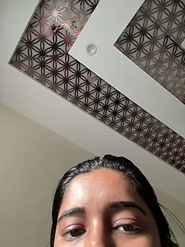 desitease's cam snapshot