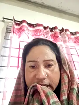 Neha-Roy's cam snapshot