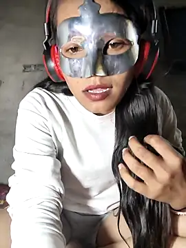 Dil-se-queen-321's cam snapshot