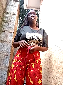 Swirly_blac live sex cam