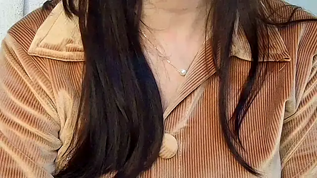 Naina_For_You's cam snapshot