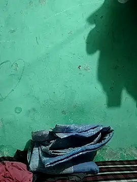 Piya_Bakshi's cam snapshot