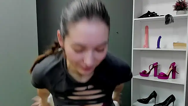 Meagn_Extasy's cam snapshot