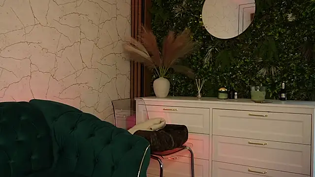 angel_wow_'s cam snapshot